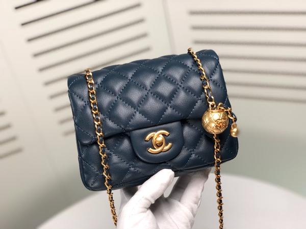 シャネルバッグ着用イメージ